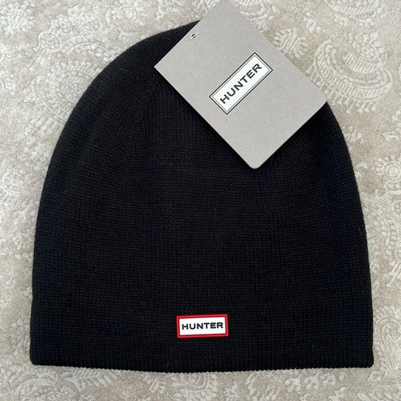 Brand New Hunter Black Waffle Knit Beanie Cap Winter Hat Logo Patch - Picture 1 of 9